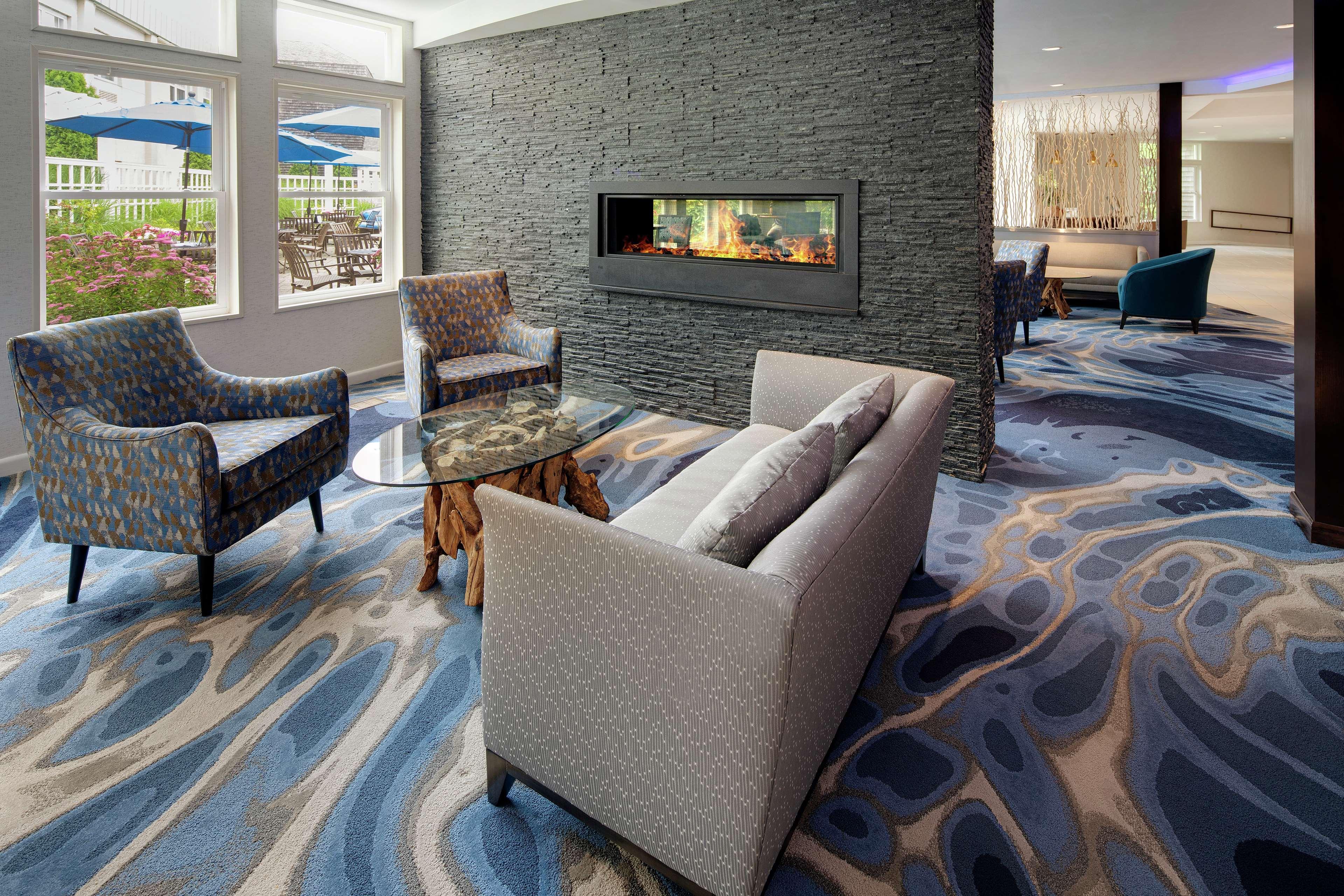 Doubletree By Hilton Cape Cod - Hyannis Hotel Bagian luar foto