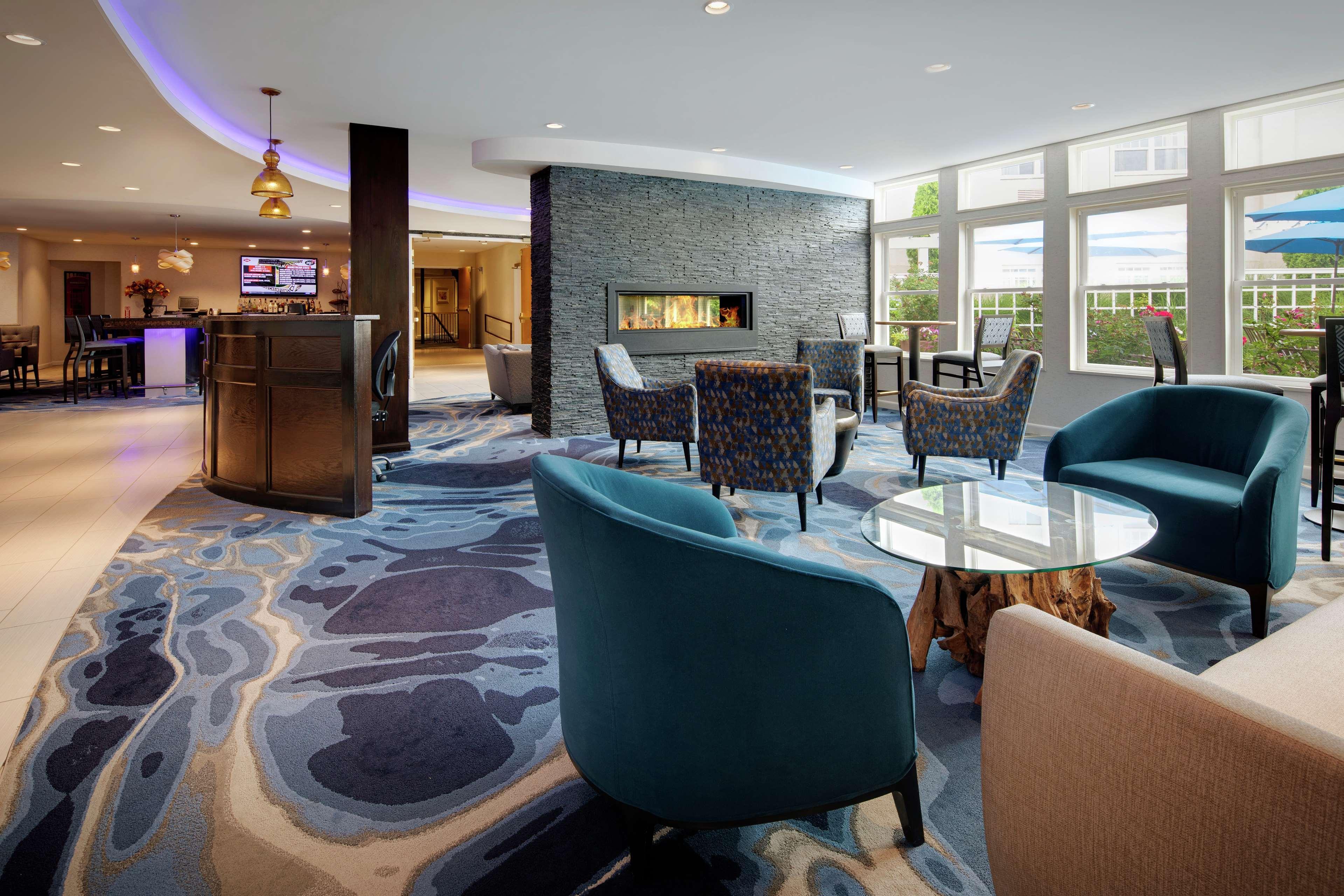 Doubletree By Hilton Cape Cod - Hyannis Hotel Bagian luar foto